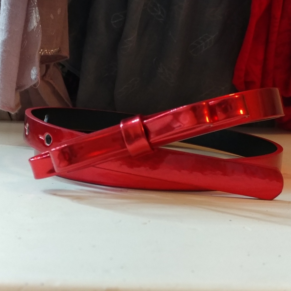 👠Stunning red statement belt - Picture 1 of 2